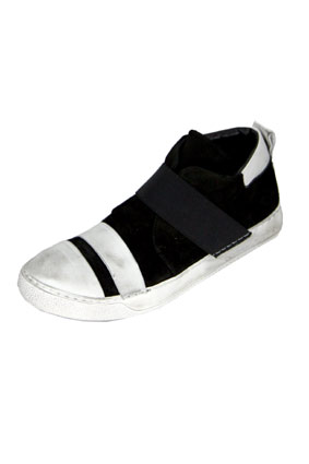 Masnada Men Shoes Sneakers in distressed white and black calf skin view 3